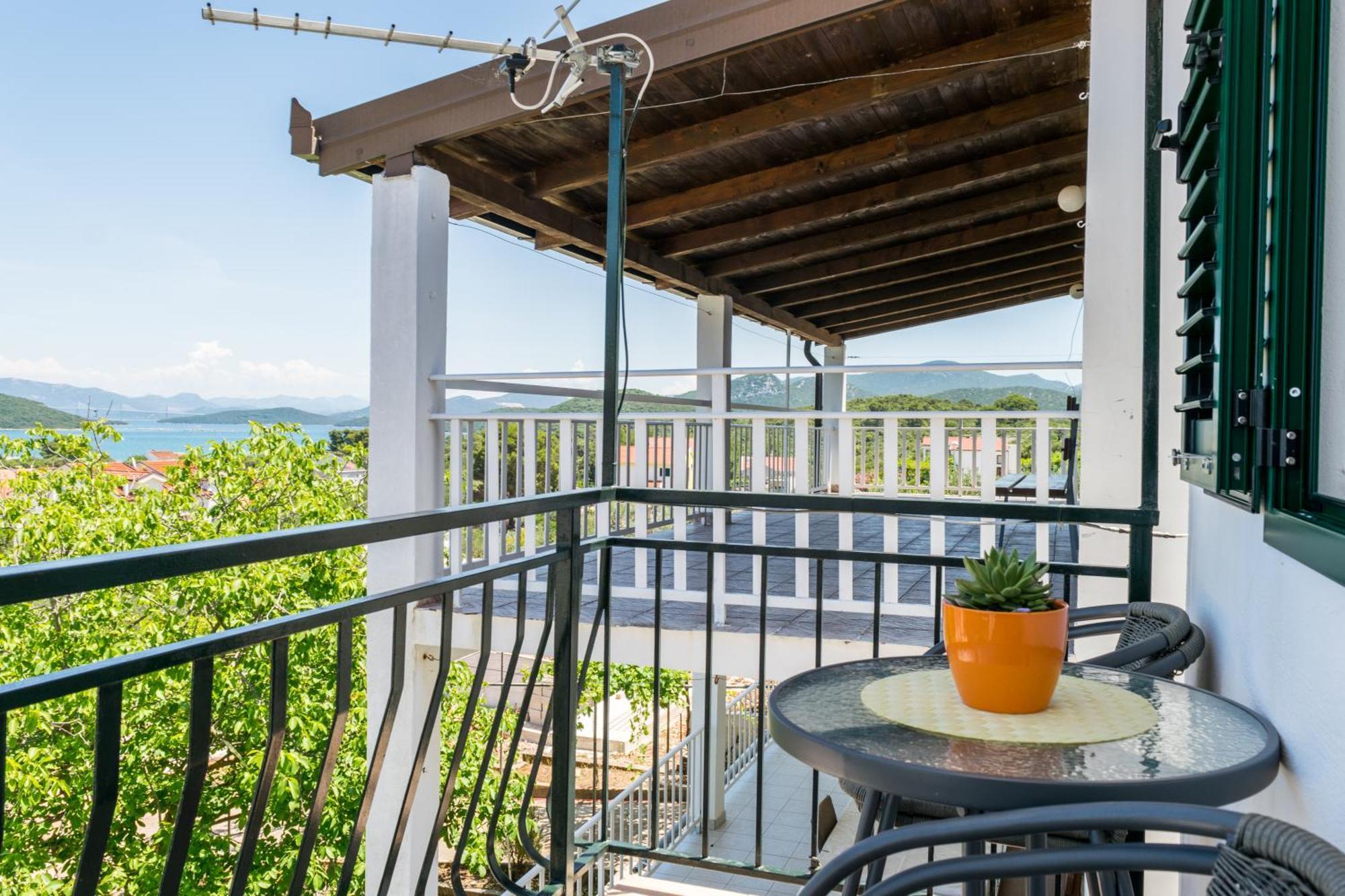 Apartment Simunovic Drace Bagian luar foto
